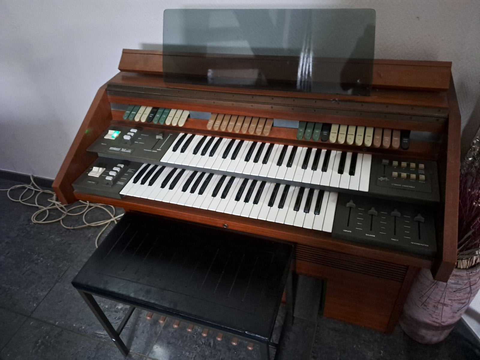 Eminent unique 310, Ophalen, Orgel