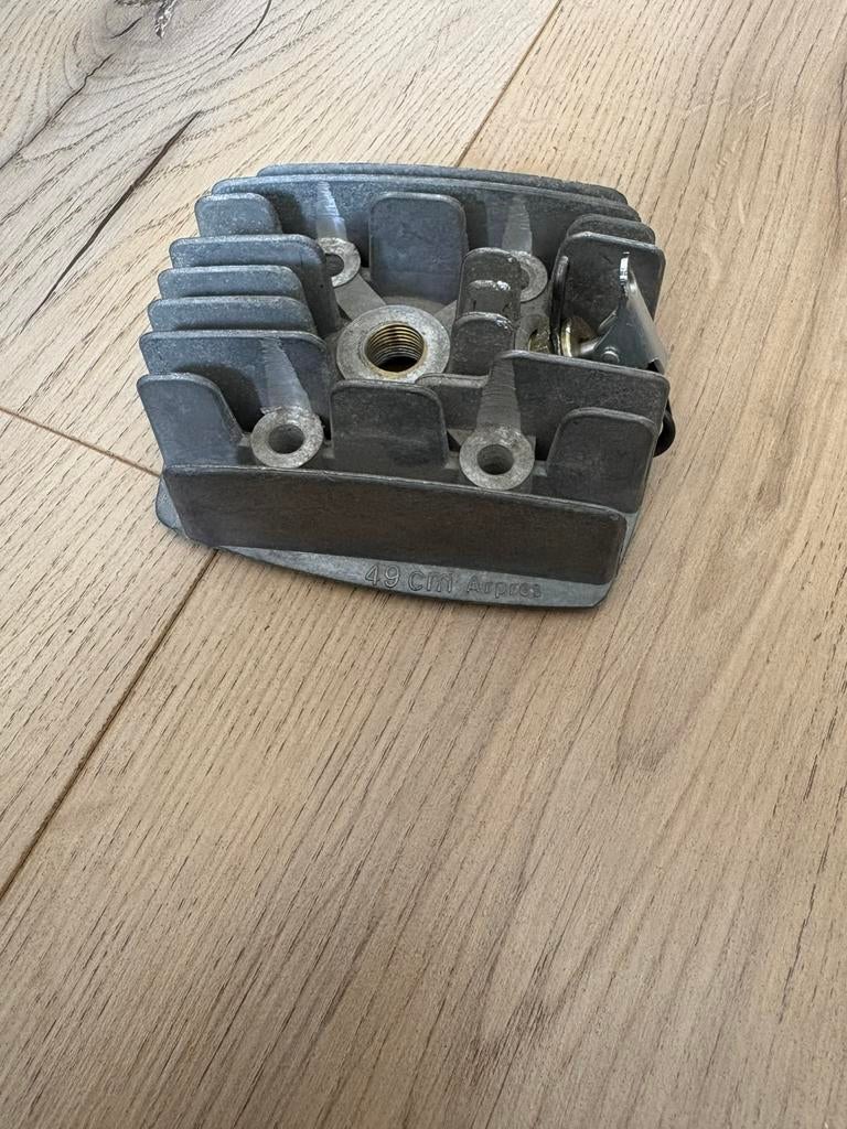 Peugeot 103/104, Fietsen en Brommers, Ophalen of Verzenden, Nieuw