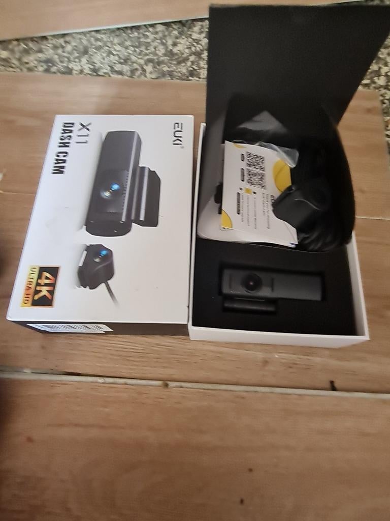 EUKI X11 4K dashcam - voor + achter (nieuw)