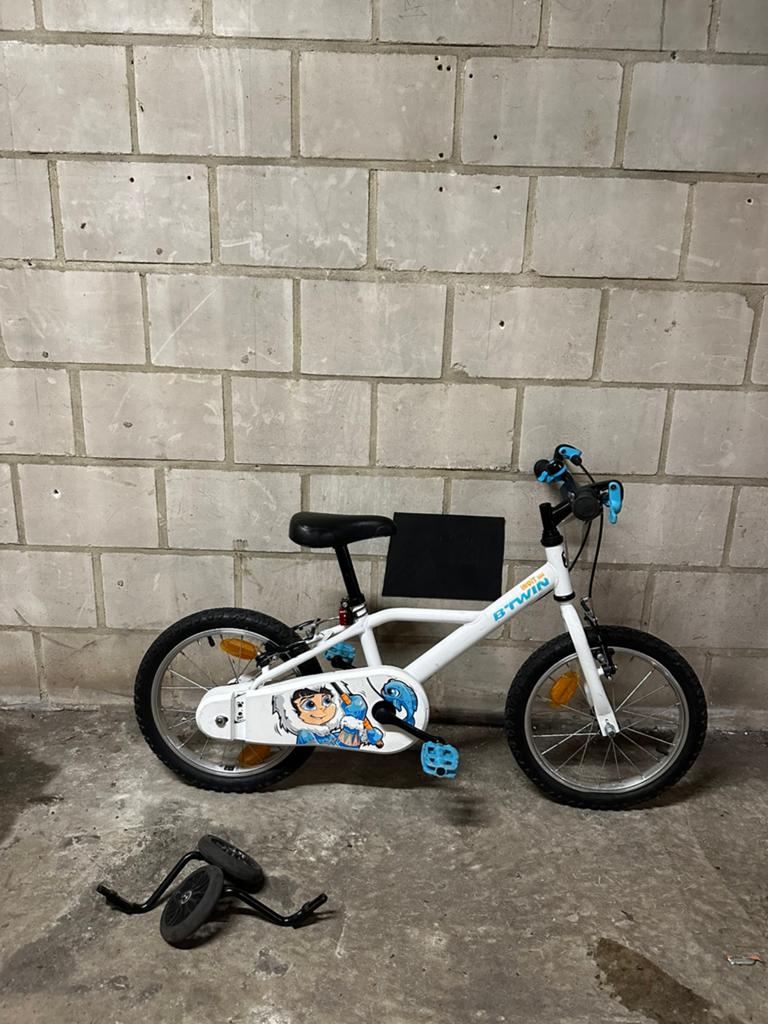 Kinderfiets B'Twin 14 inch in zeer goede staat, Fietsen en Brommers, Fietsen | Kinderfietsjes, Ophalen, Zo goed als nieuw