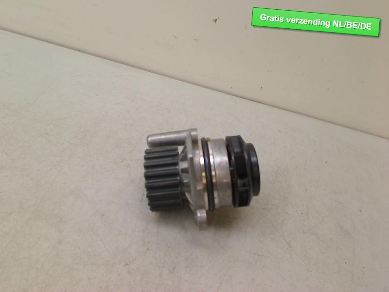 WATERPOMP Volkswagen CC (358) (01-2011/12-2016) (03L121019), Gebruikt, De Bloemendaal 21 21
5221 EB  'S HERTOGENBOSCH, NL, Info@123Parts.nl