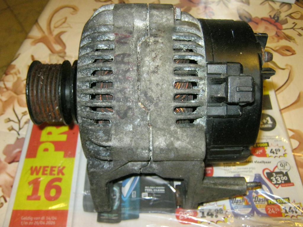 Dynamo  voor  VW  Golf 4 1.9TDI 2002, Ophalen of Verzenden, Gebruikt, Volkswagen