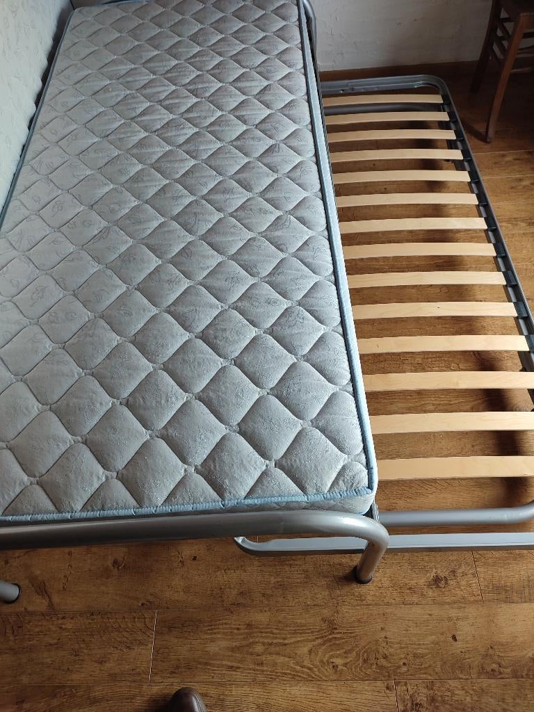 Lits Gigognes, Gris, Comme neuf, Enlèvement, 180 cm