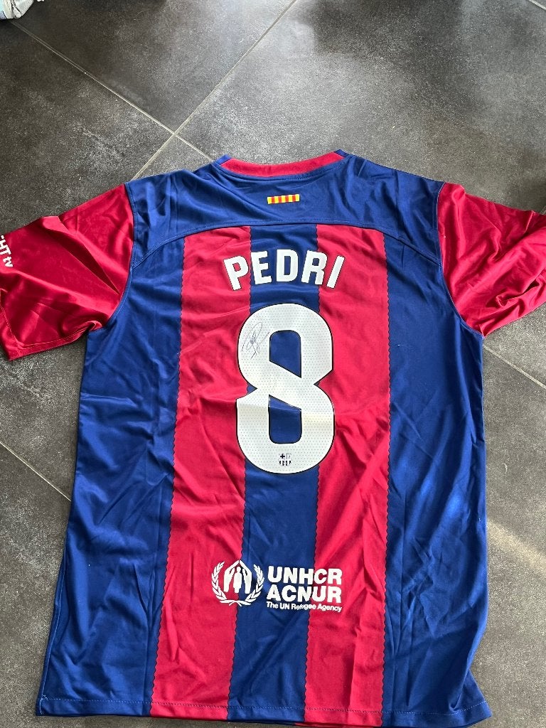 Gesigneerd shirt pedri met COA, Verzamelen, Sportartikelen en Voetbal, Ophalen of Verzenden, Zo goed als nieuw, Shirt