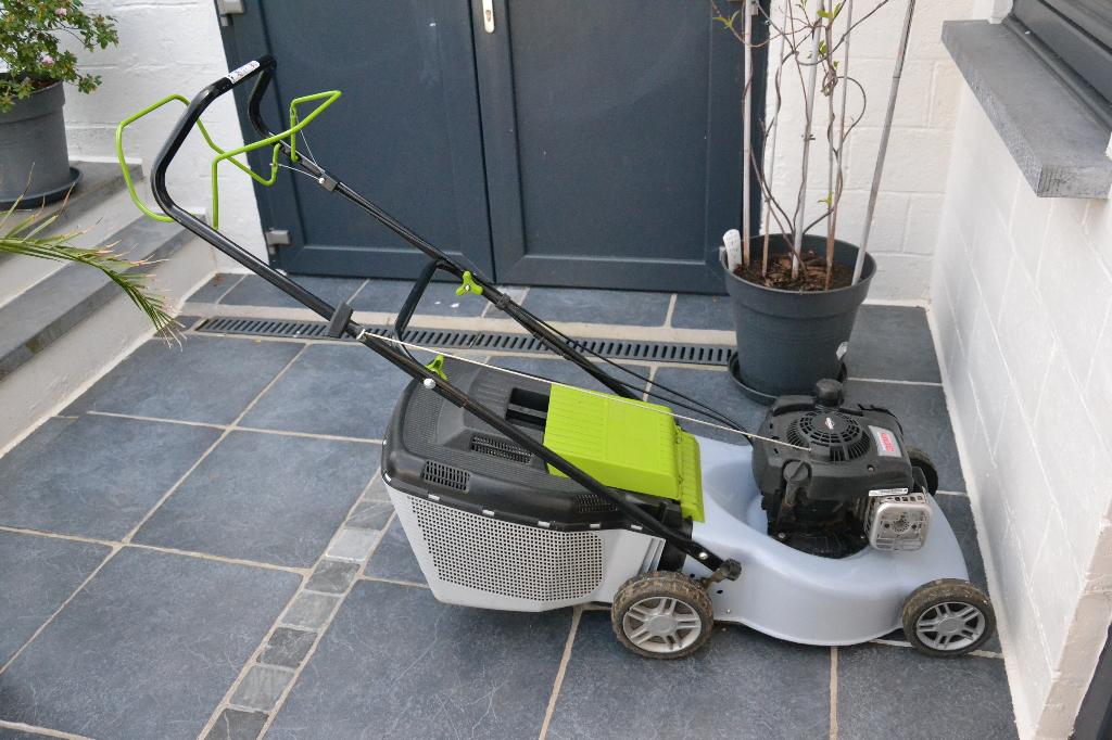 Tondeuse à gazon, Jardin & Terrasse, Tondeuses à gazon, Enlèvement, Utilisé