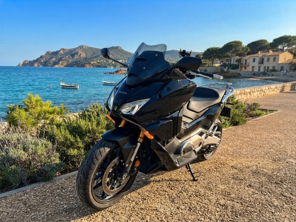 scooter honda forza 750 2022, Occasion, 2 cylindres, Particulier, Automatique