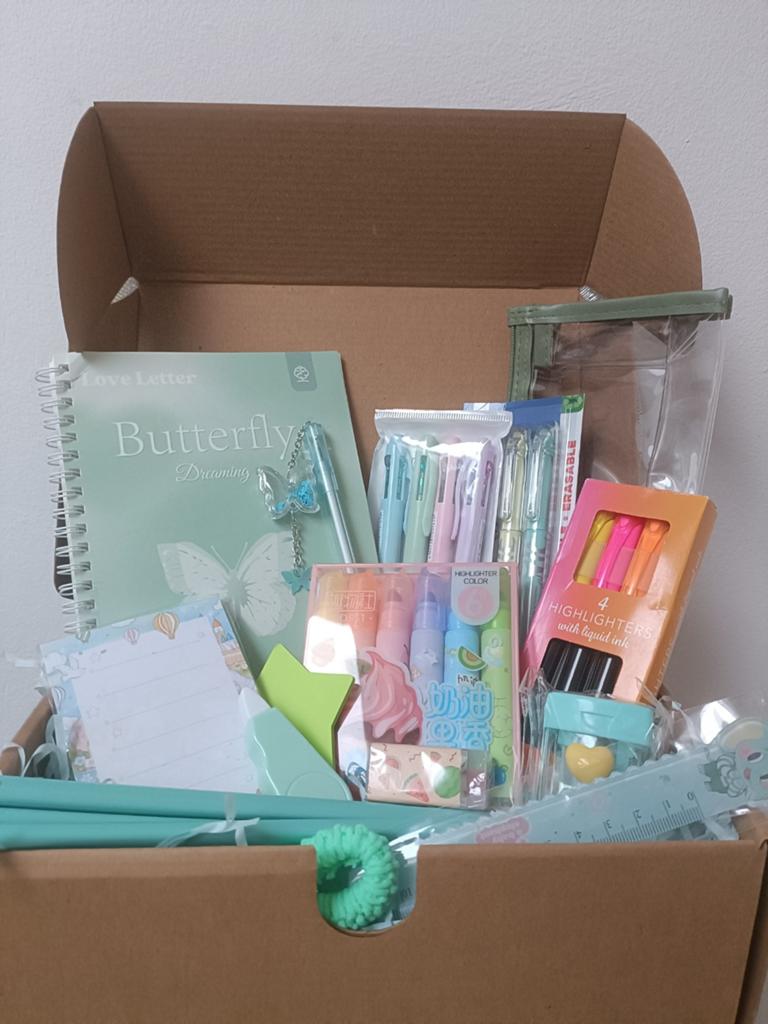 Box papeterie kawai, Enlèvement ou Envoi