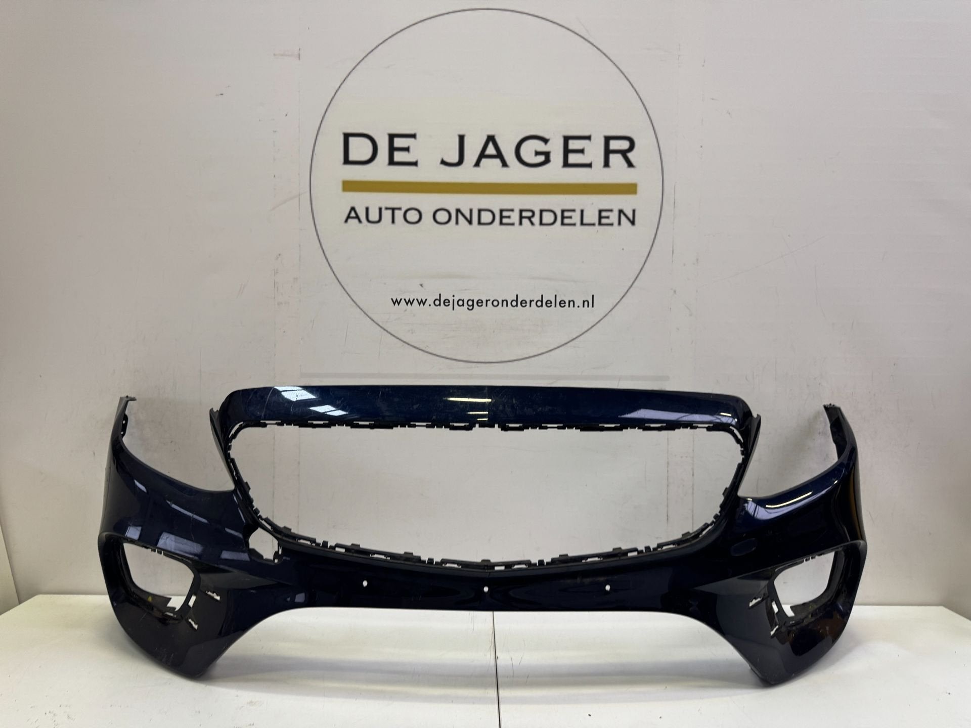 Pare-chocs avant AMG Classe E W213 A2138852600 2016 - 2021, Mercedes-Benz AG, Pare-chocs, Mercedes-Benz, Utilisé