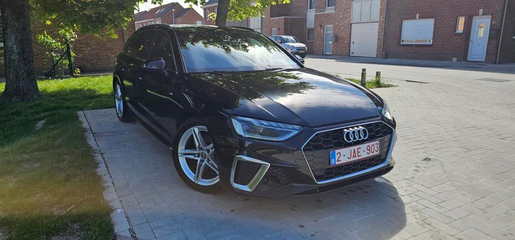 AUDI A4 35 AVANT 2.0TDI 3x S-line. 2020bj, Auto's, Automaat, Parkeersensor, 1969 cc, A4