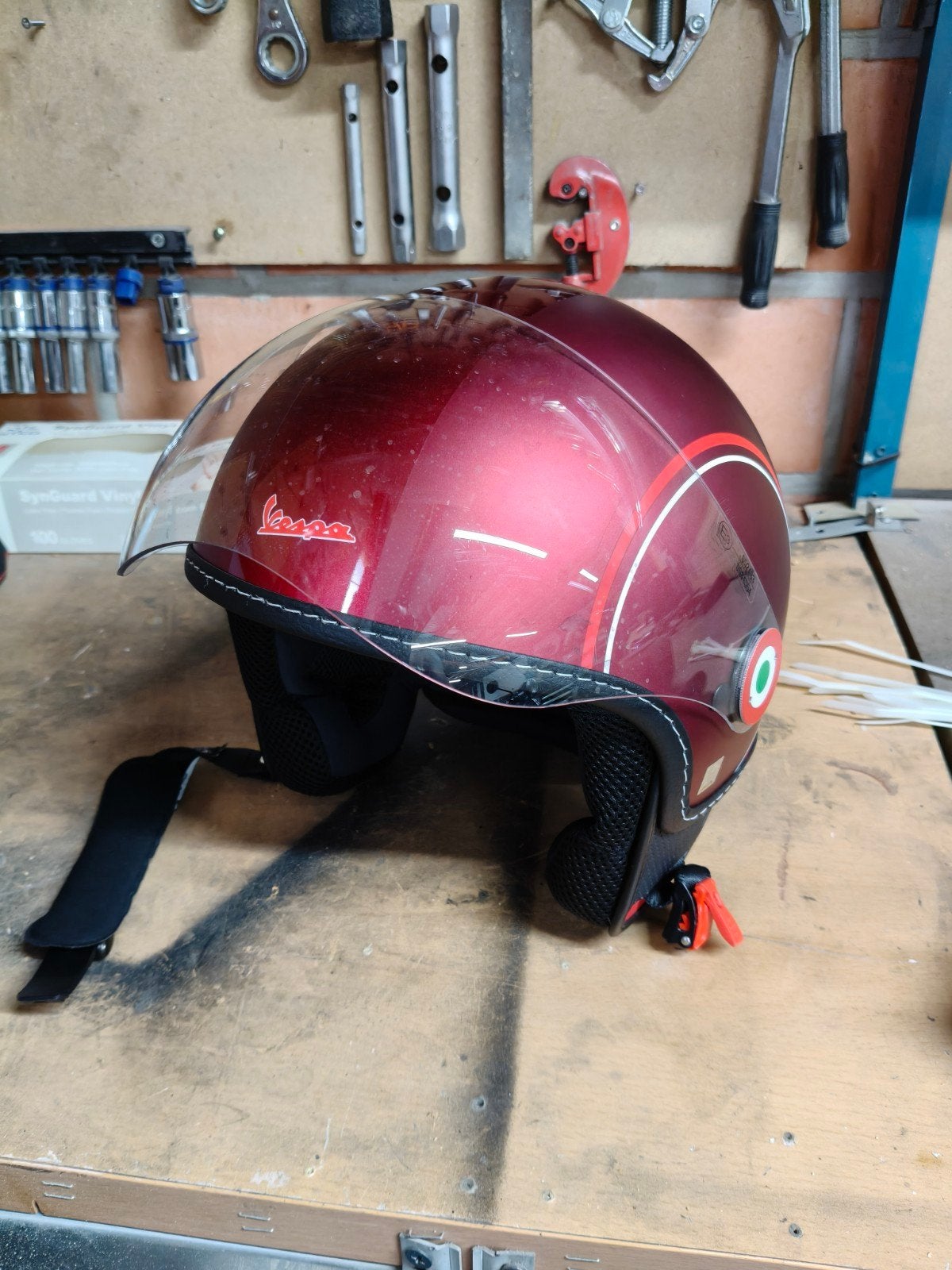 vespa helm nieuw in de doos, Ophalen