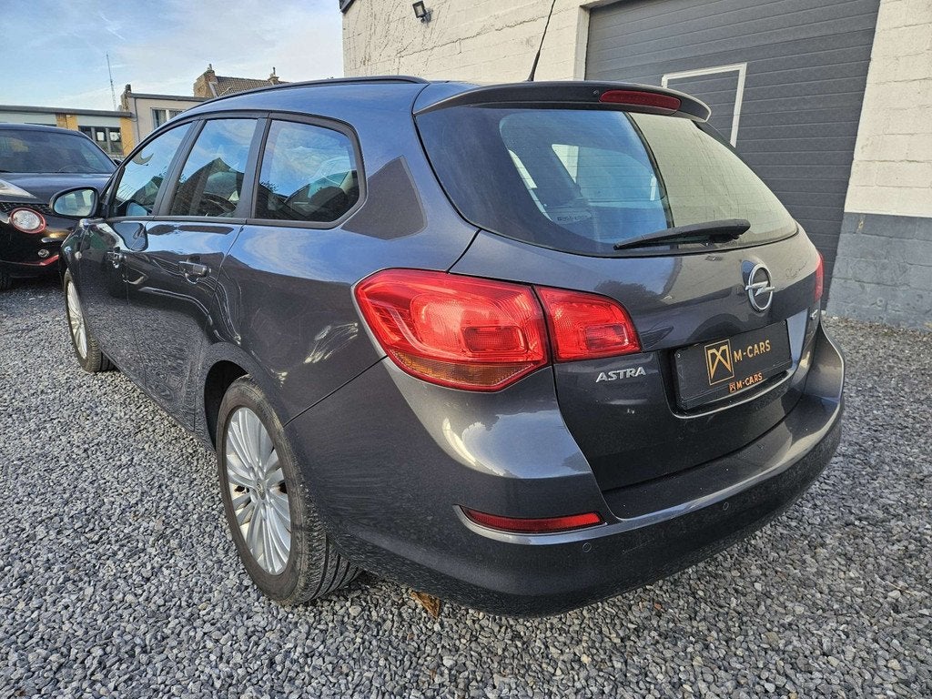 Opel Astra CARPLAY * ECRAN * CRUISE *, Autos, Achat, Entreprise, Boîte manuelle, 1 kg