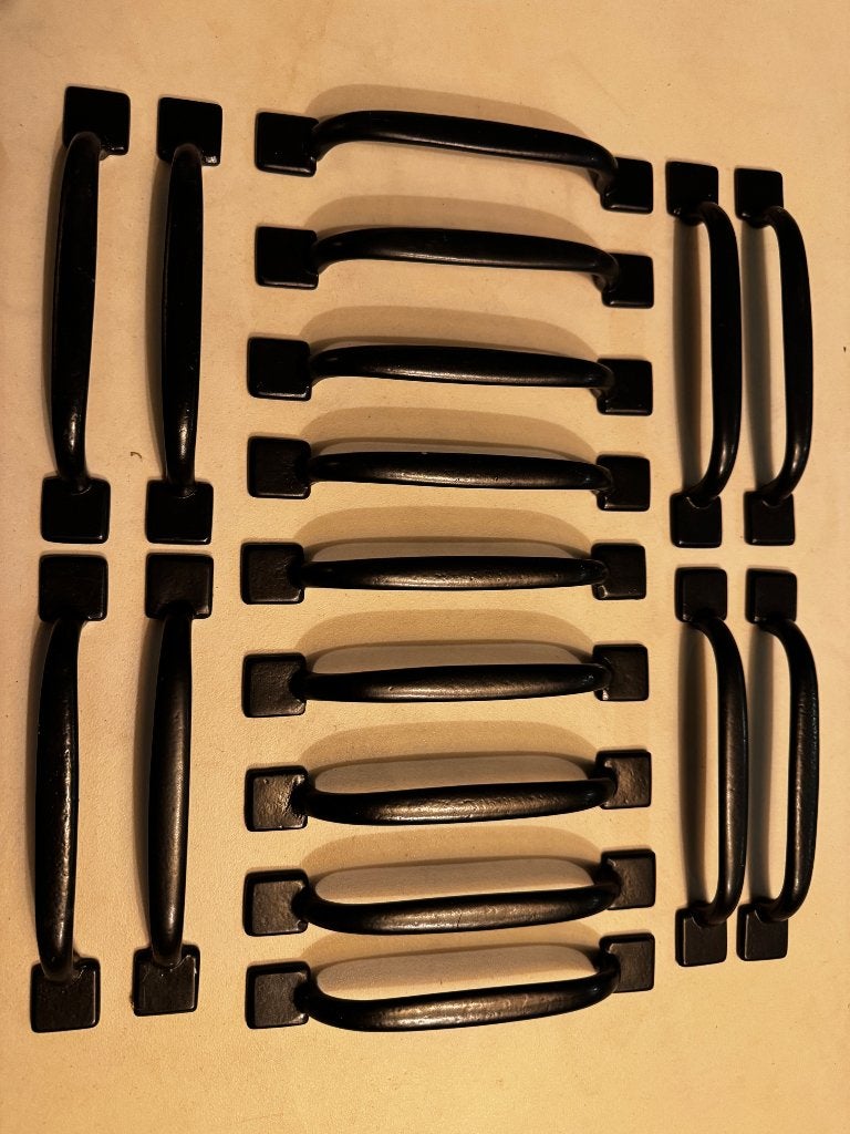 Meubelbeslag van Dauby -35 stuks, Ophalen, Zo goed als nieuw, Koper of Messing, Klink of Kruk