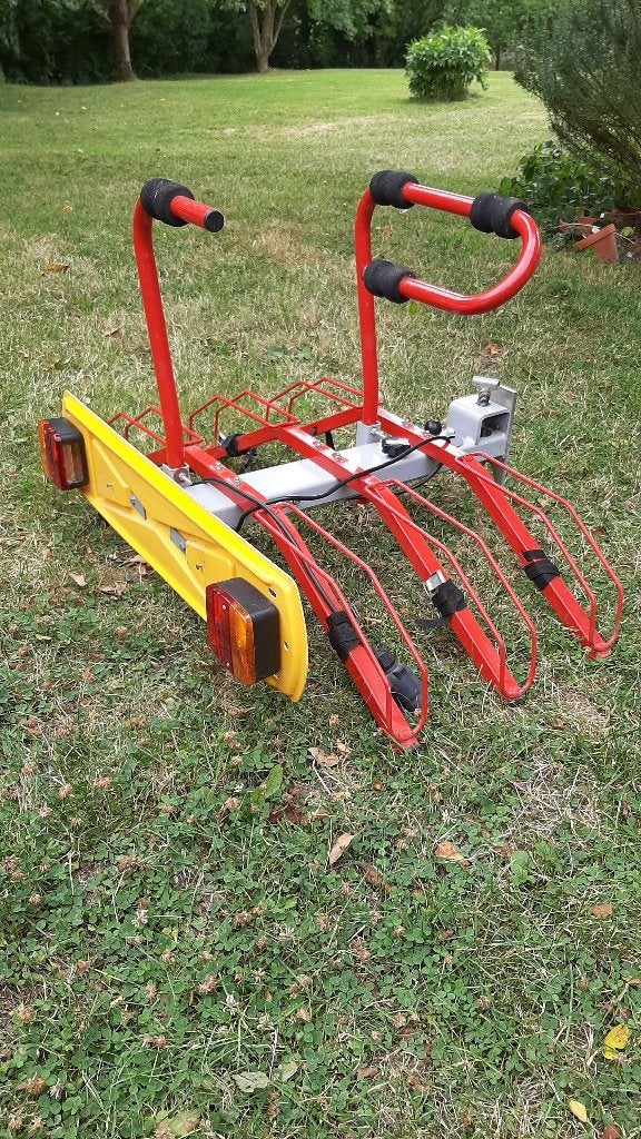 Porte vélos d'attelage pour 3 vélos (route ou VTT), Enlèvement