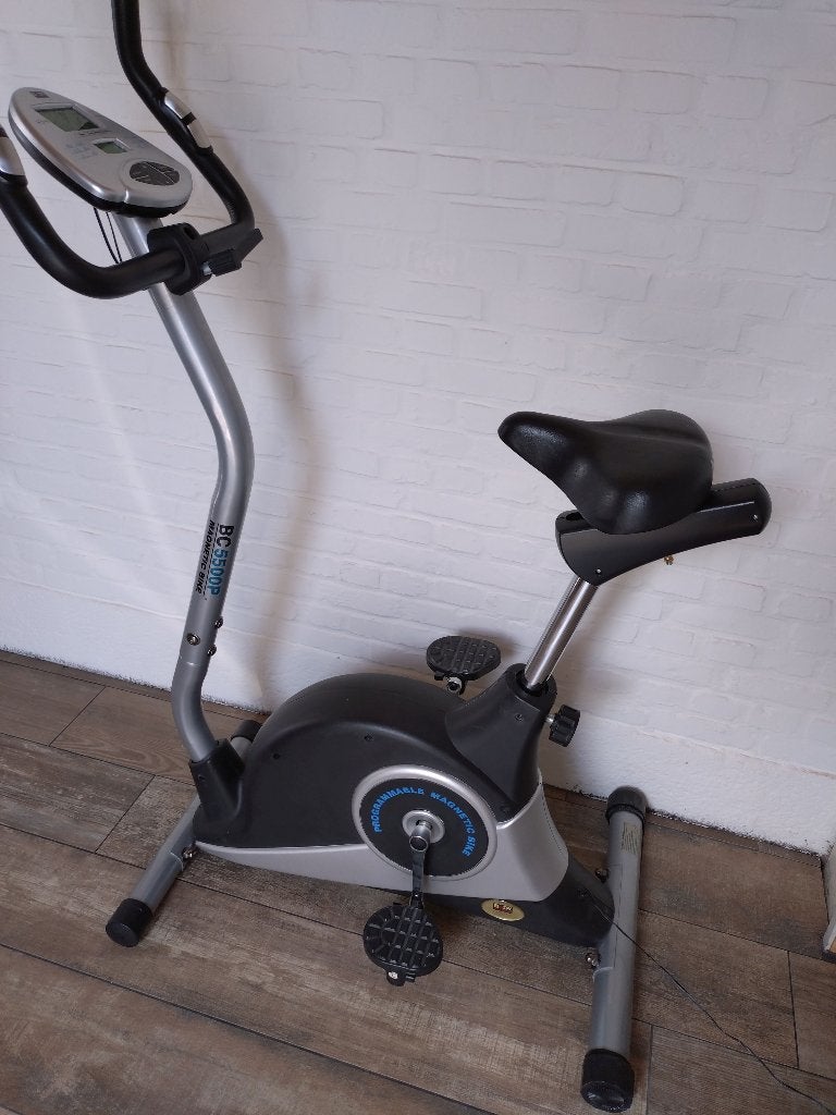 Hometrainer, Sport en Fitness, Ophalen, Gebruikt, Hometrainer