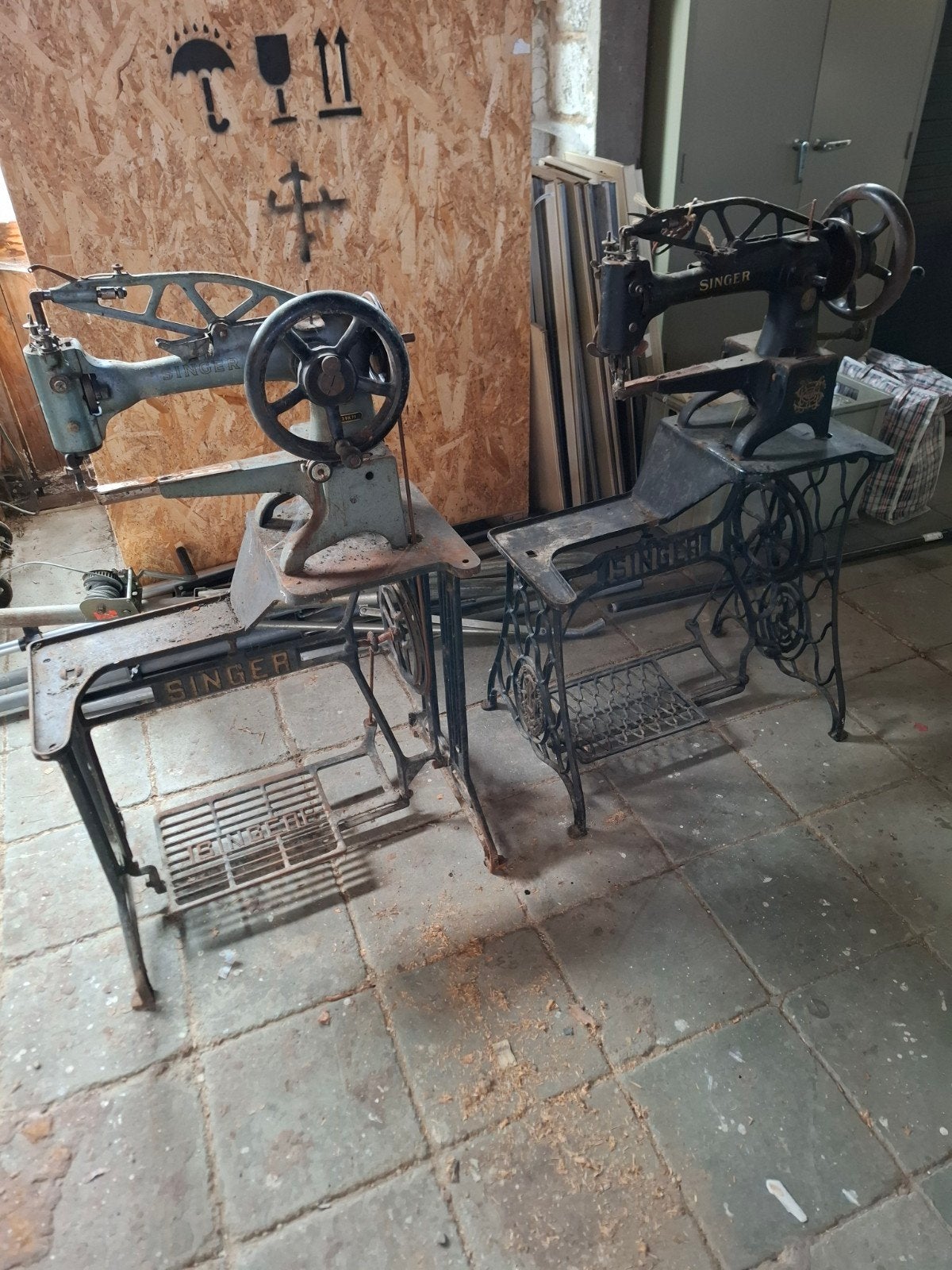 Machine à coudre SINGER, Hobby & Loisirs créatifs, Machines à coudre & Accessoires, Enlèvement, Machine à coudre, Singer