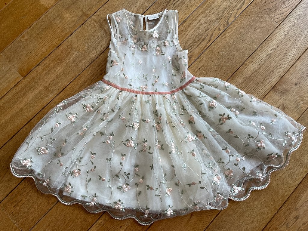 robe dentelle - fleurette 122/7ans, Ophalen, Meisje, Zo goed als nieuw, Jurk of Rok