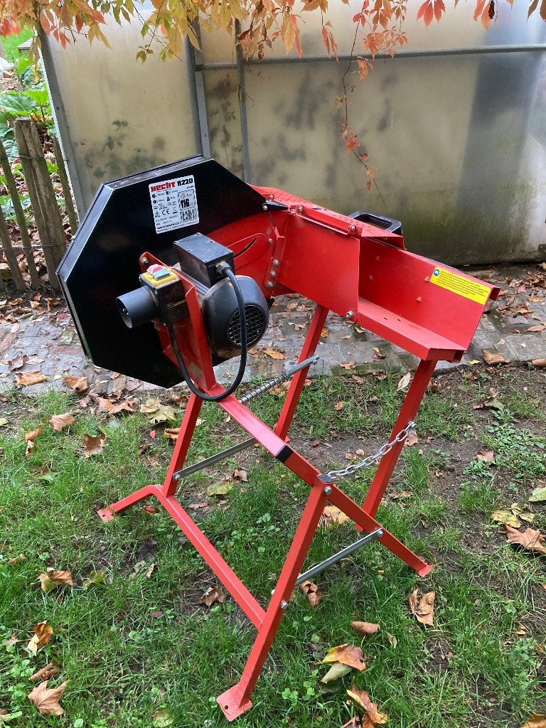 Houtzaagmachine, Bricolage & Construction, Hecht, 1200 watts ou plus, 70 mm ou plus, Enlèvement