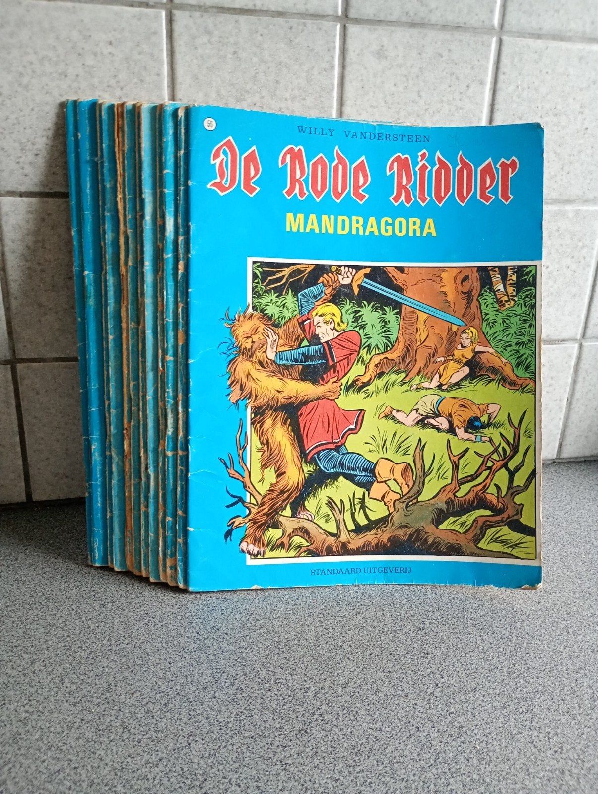 rode rider strips, Boeken, Ophalen