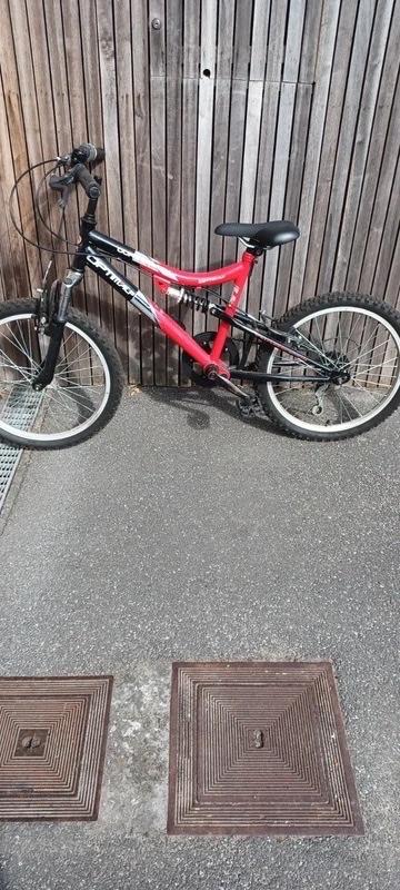 vélo rouge et gris garçon, Vélos & Vélomoteurs, Enlèvement, Utilisé, Optimal'p, Vitesses