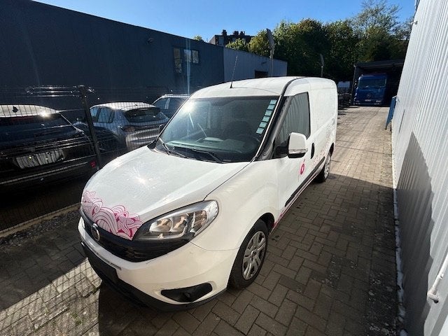 fiat doblo 1.3 jtd lichte vracht, Autos, Achat, https://public.car-pass.be/vhr/bbf4b2aa-fccc-4131-b772-f4fee16c0ecc, Euro 6, Entreprise