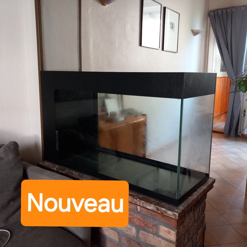 Aquarium de 240 L - à Verviers - d'occasion à 80 €, Enlèvement, Couvercle inclus, Utilisé, Aquarium vide