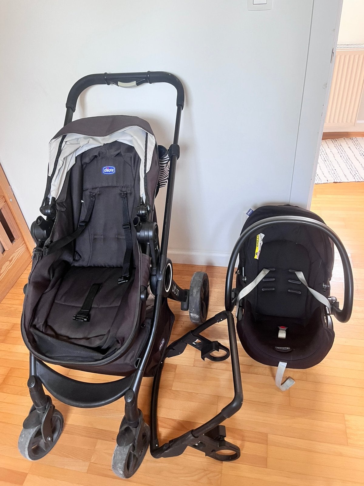 Baby buggy + maxicosi Chicco, Kinderen en Baby's, Kinderwagens en Combinaties, Ophalen, Zo goed als nieuw