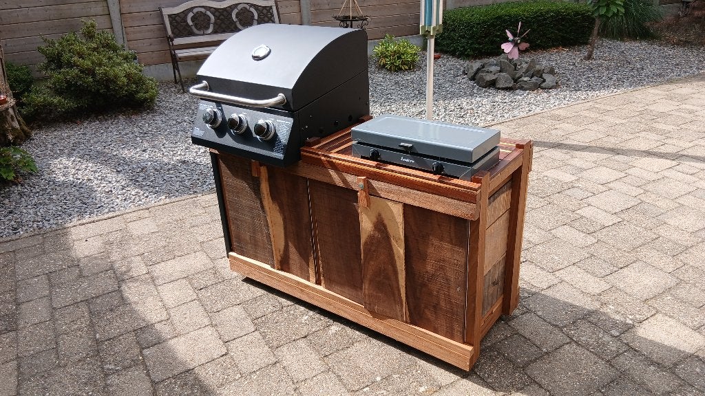 BBQ gas met meubel, Tuin en Terras, Gasbarbecues, Ophalen of Verzenden, Gebruikt, Overige merken