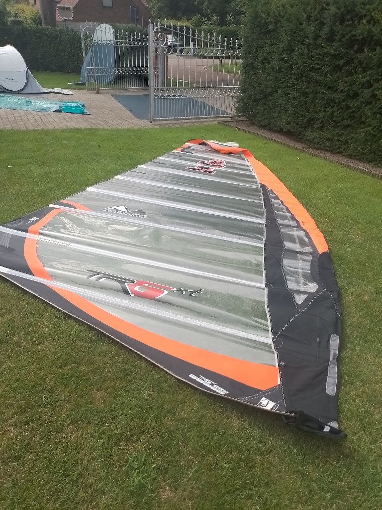 surfzeil MAUI SAILS TR6  - 10m - nieuwstaat - 175 EUR, Sports nautiques & Bateaux, Planche à voile, 8 m² ou plus, Autres marques