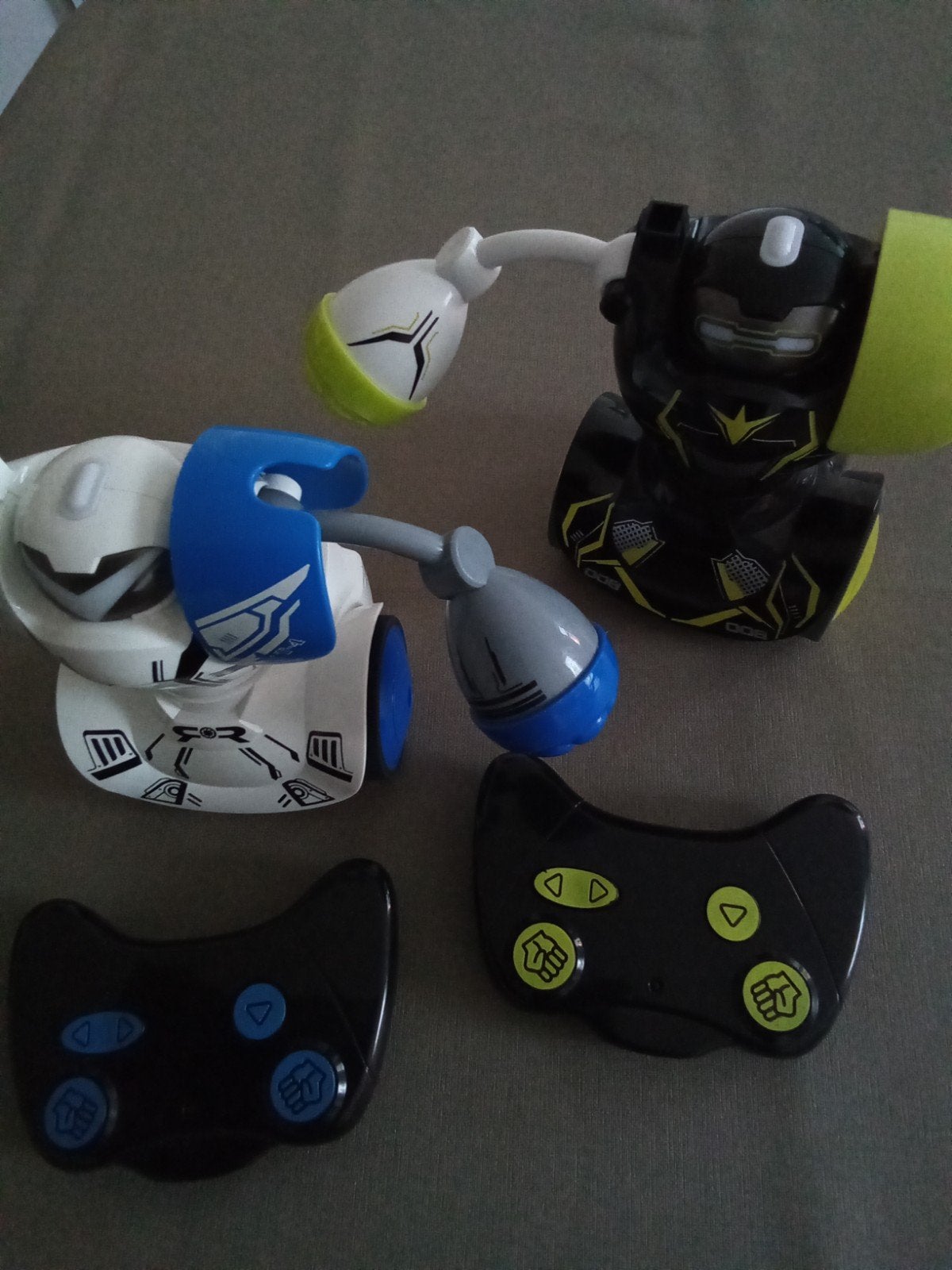 Transformer robot met afstandsbediening, Ophalen, Zo goed als nieuw