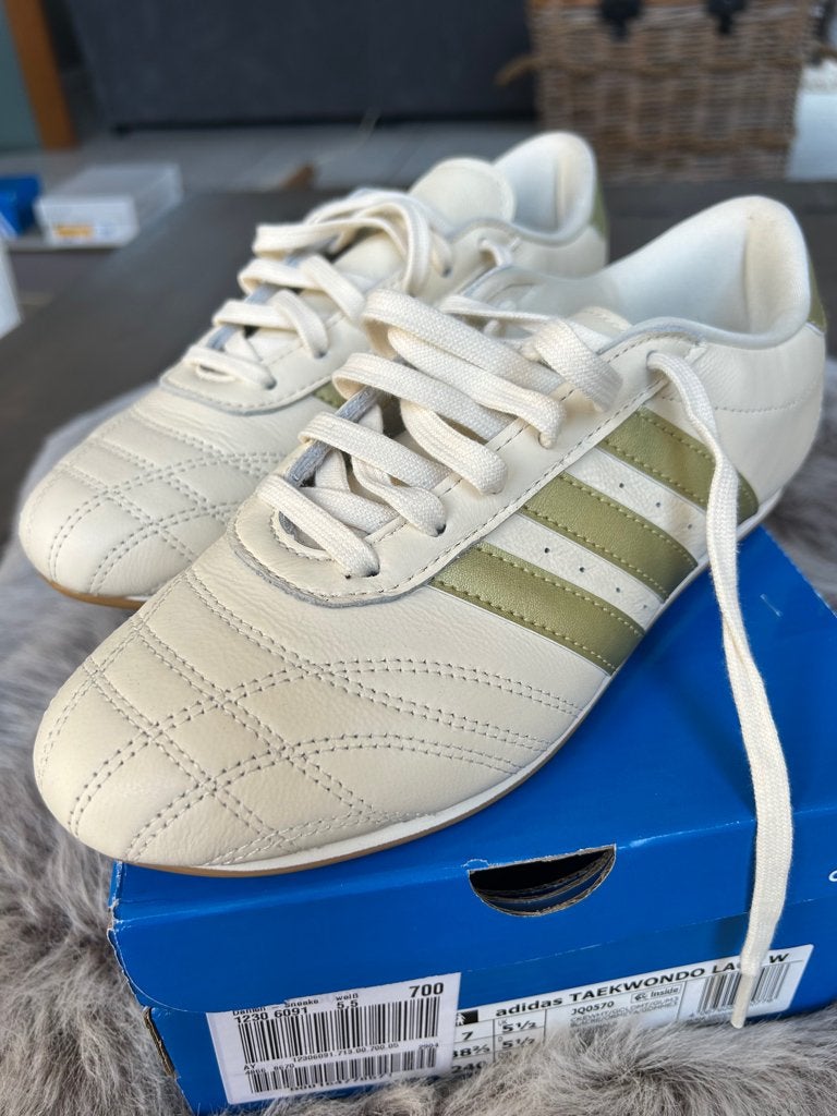 ADIDAS Sneakers, Adidas, Sneakers et Baskets, Comme neuf, Enlèvement