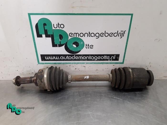 Arbre de transmission avant droit d'un Kia Sorento (Sorento, Kia, -, 3 mois de garantie, Utilisé