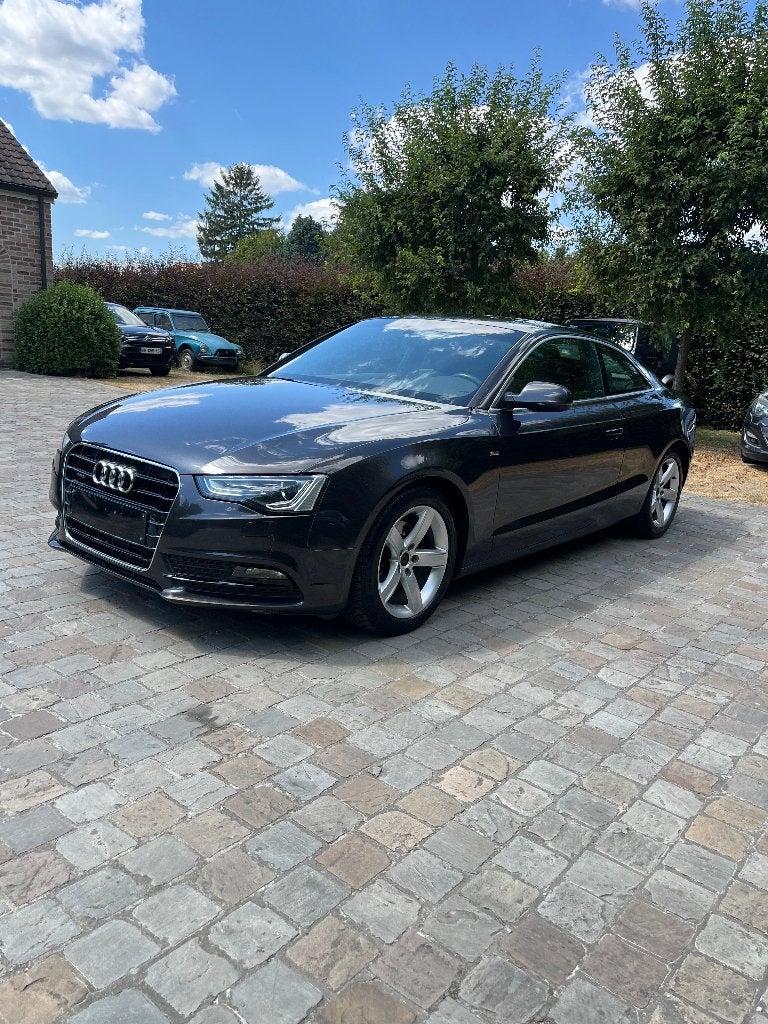 voiture, Auto's, 1610 kg, Zwart, 4 cilinders, Adaptive Cruise Control