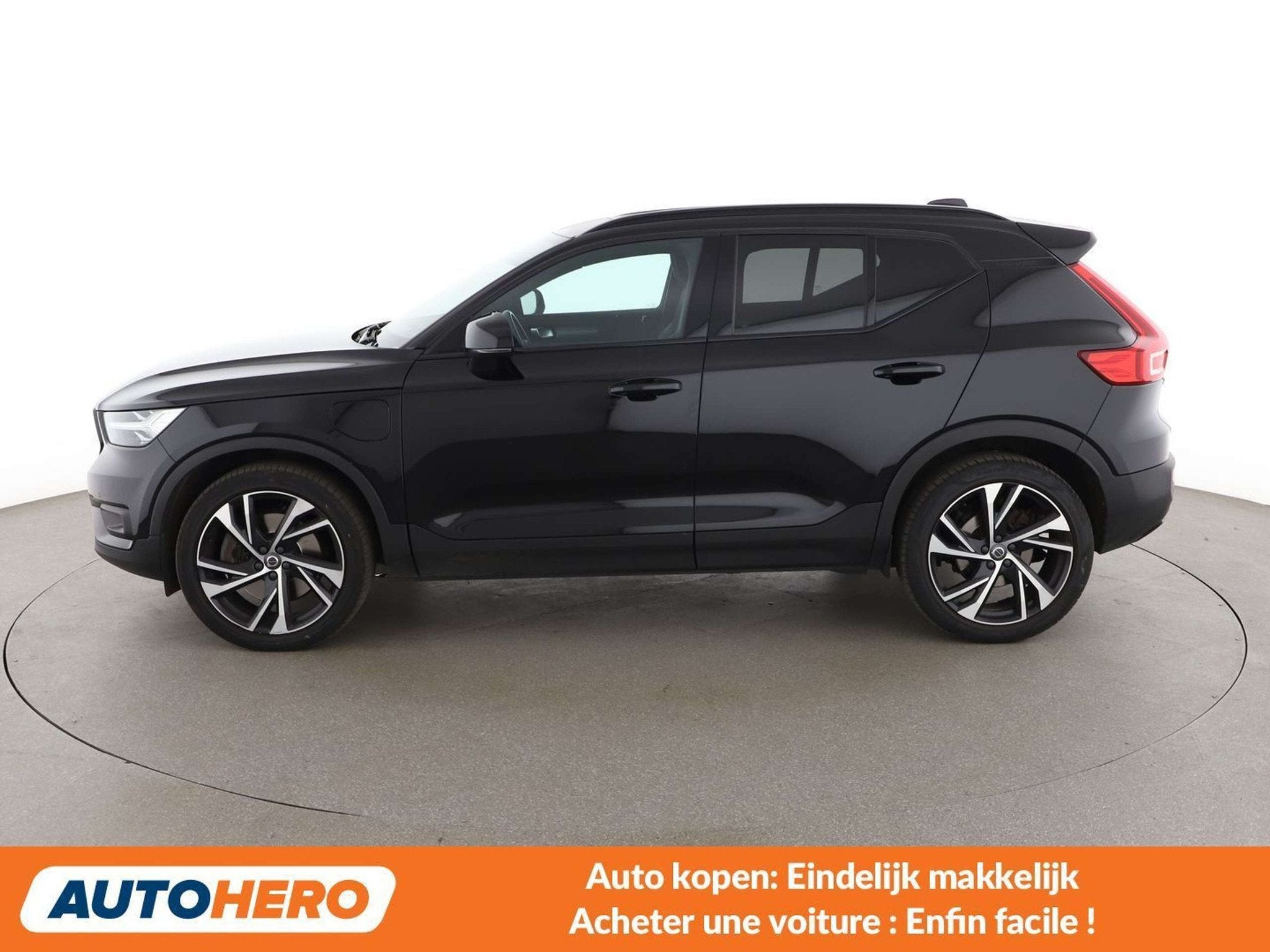 Volvo XC40 1.5 T5 Plug-in Hybrid R-Design 2WD (automatique), Achat, 261 ch, Euro 6, https://public.car-pass.be/vhr/6564acde-d273-45f1-be80-1d9d7bb88c16