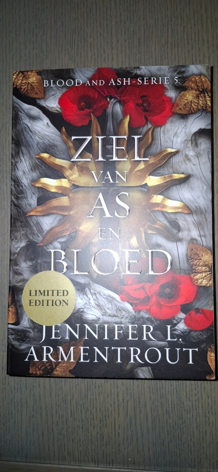 Jennifer L. Armentrout - Ziel van as en bloed, Enlèvement ou Envoi, Jennifer L. Armentrout