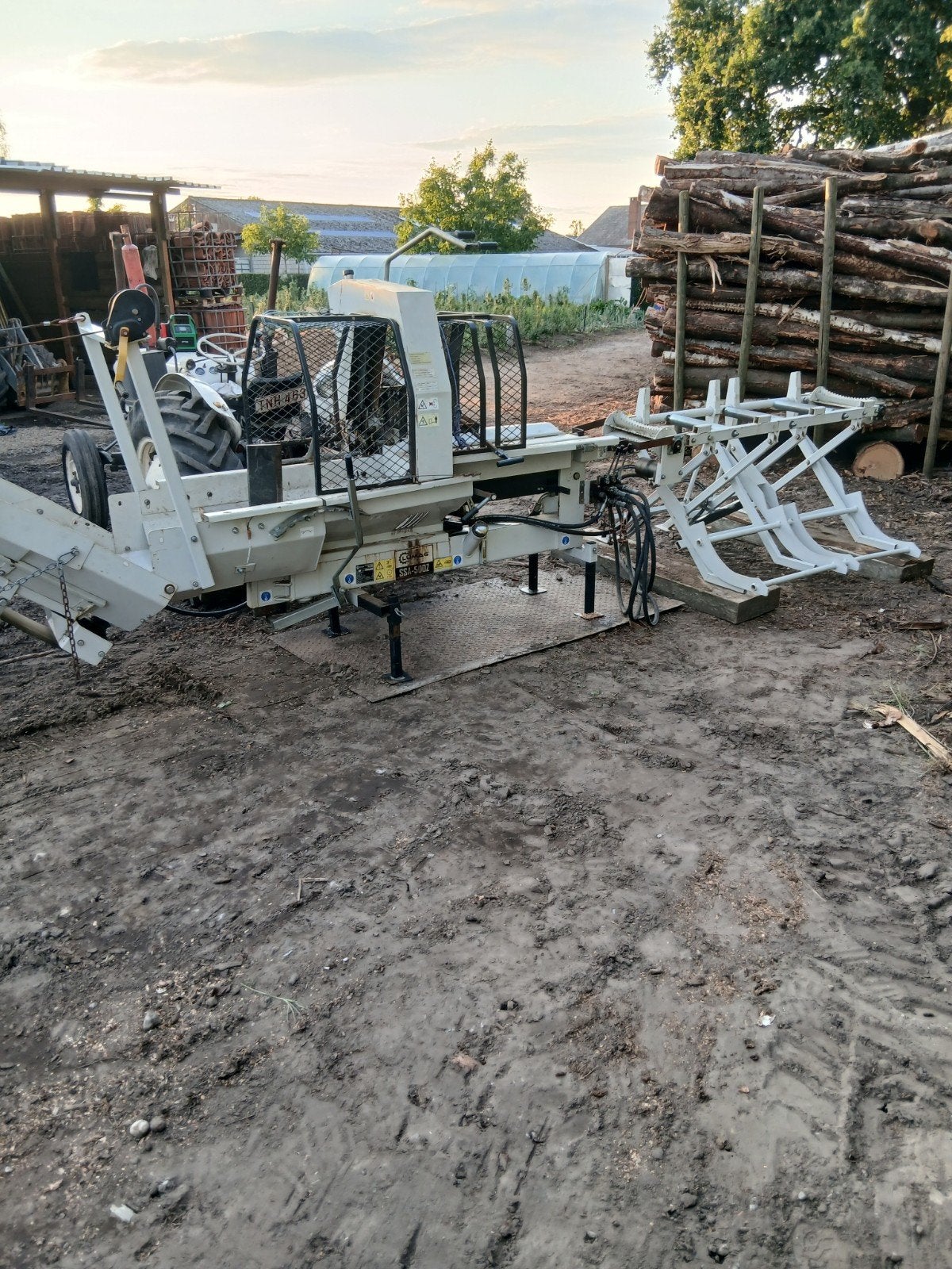 machine de découpe jusqu'à 50 cm, Enlèvement, Troncs d'arbres