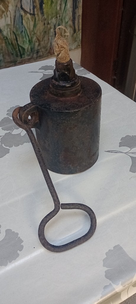 Oude gietijzeren industriële olielamp met handvat, Antiek en Kunst, Ophalen of Verzenden