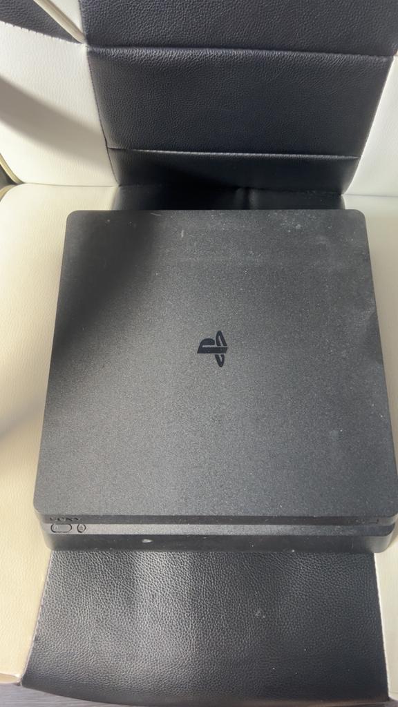 Ps4 te koop voor onderdelen/defect, Games en Spelcomputers, Ophalen of Verzenden, Zonder controller, Original, 500 GB
