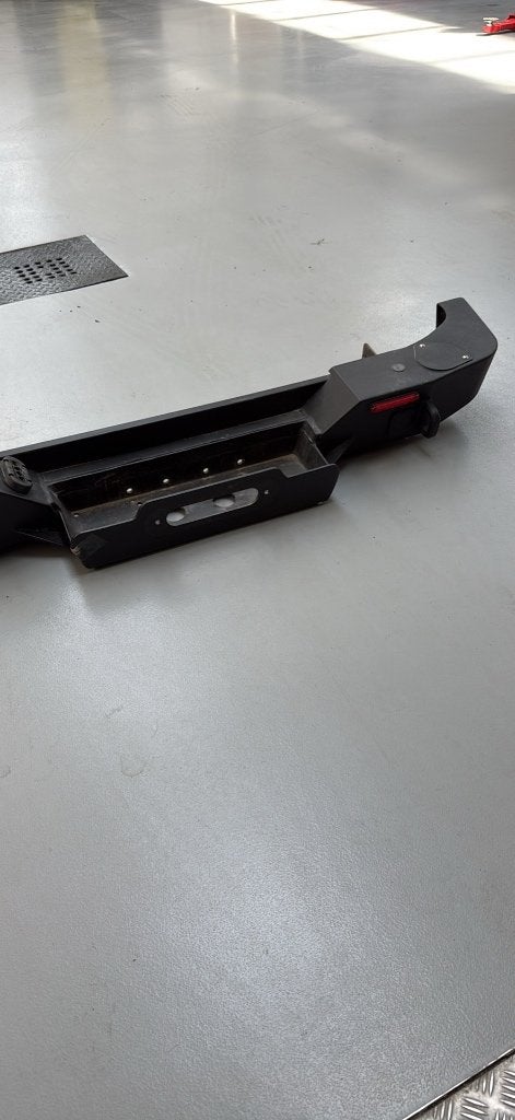 Unieke lierbumper achter JEEP JKU, Ophalen, Gebruikt, Jeep