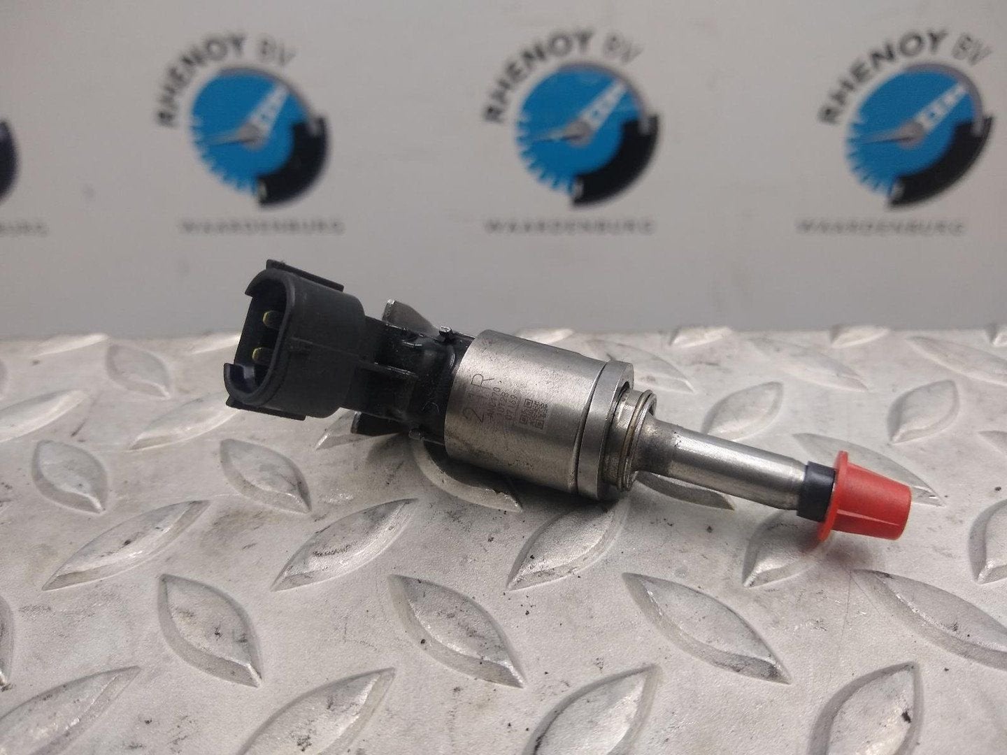 RENAULT MEGANE BRANDSTOF INJECTOR / VERSTUIVER 2016, Ophalen of Verzenden, Gebruikt, Stiba lid