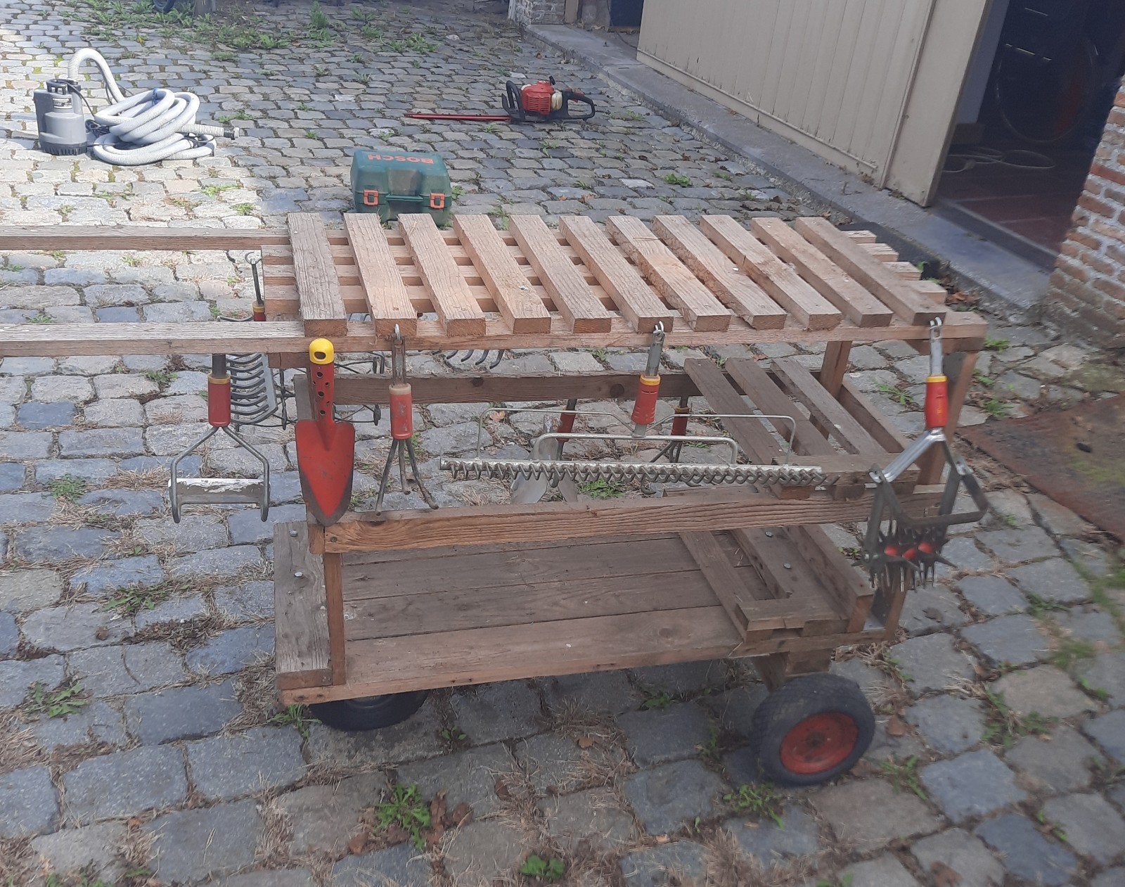 Houten kar. Afhalen Koekelare., Ophalen