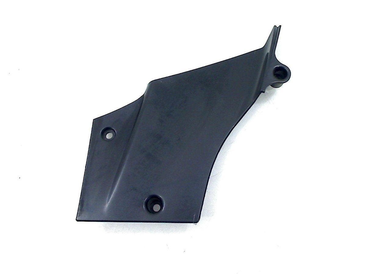 CARENAGE PANNEAU INTERNE TL 1000 R 1998-2003 (TL1000R), Dhr. S. di Majo, Utilisé, Info@cama-motorparts.nl, P.J. Troelstraweg 8 8
3144 CX  MAASSLUIS, NL