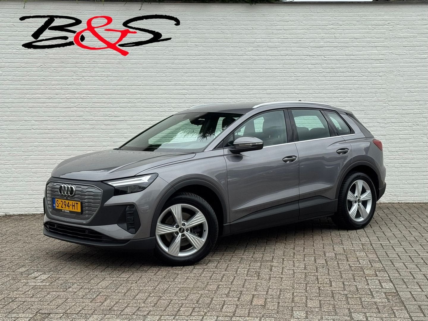 Audi Q4 e-tron 35 Launch edition 55 kWh SOH 91% Navi Carplay, Auto's, Audi, SUV of Terreinwagen, Te koop, 52 kWh, 341 km
