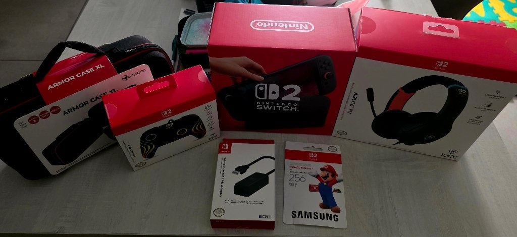 Nintendo switch 2 + toebehoren  LEES BESCHRIJVING, Enlèvement, Neuf, Avec jeux