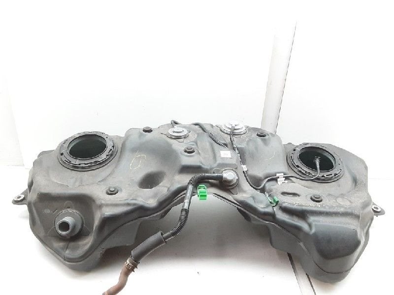 RESERVOIR Lexus IS (E3) (01-2013/-), Utilisé, Lexus