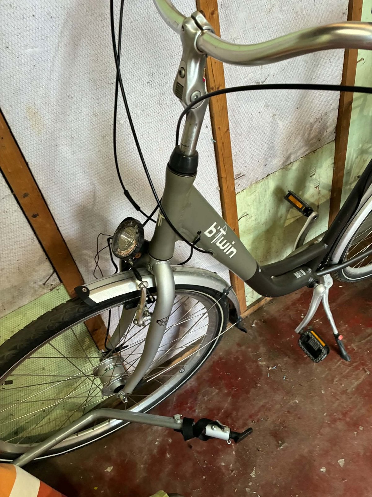 Dames fiets, Ophalen
