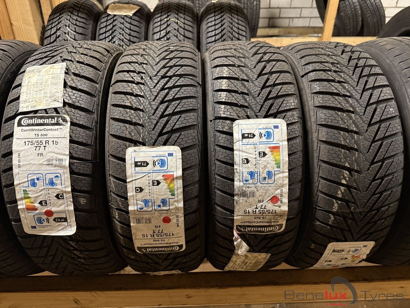 new snow 175/55R15 Continental 175/55 R15 175/55/15 1755515, Autos : Pièces & Accessoires, Pneus & Jantes, Pneu(s), Pneus hiver