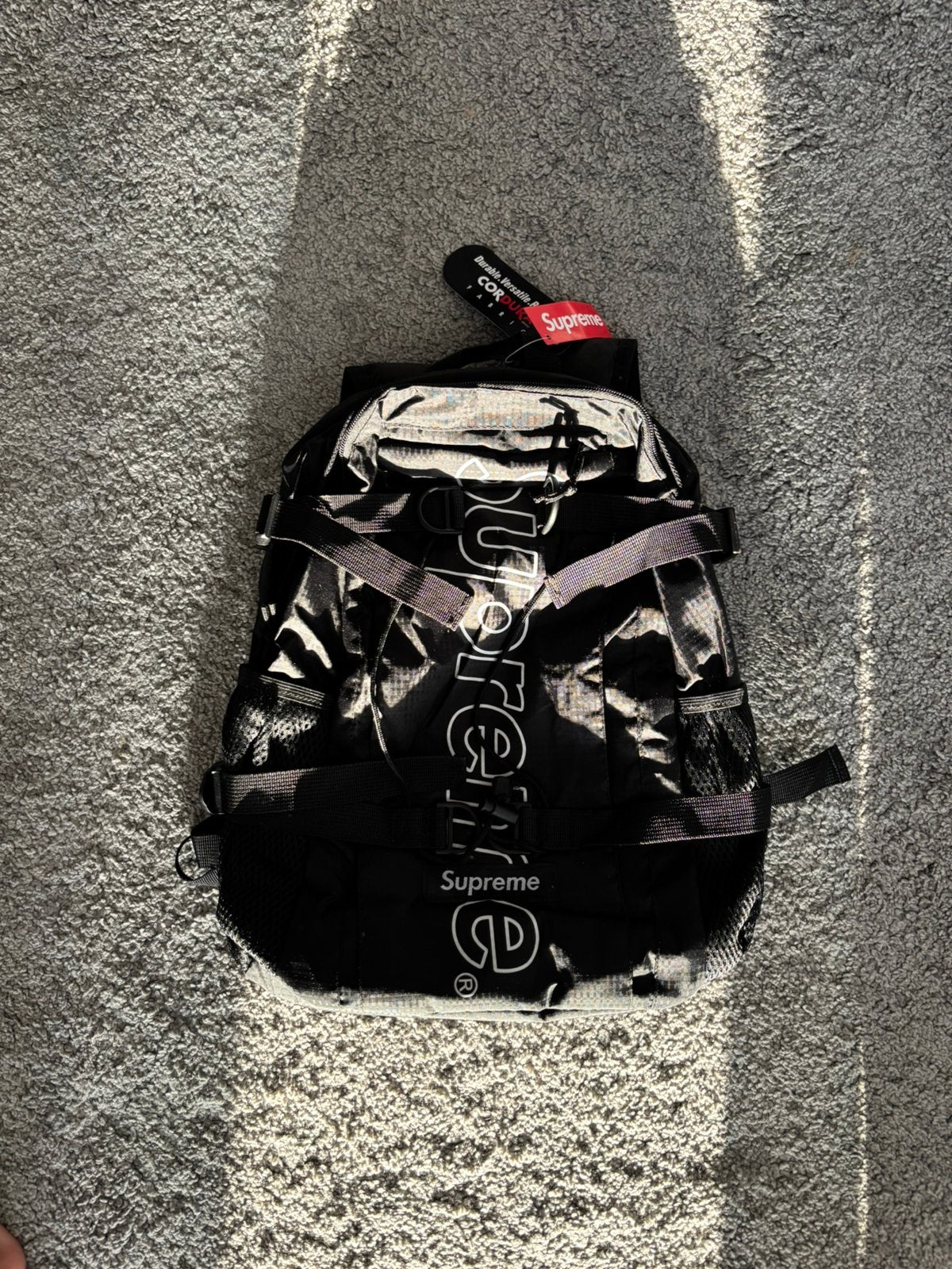Sac suprême, Envoi, Comme neuf