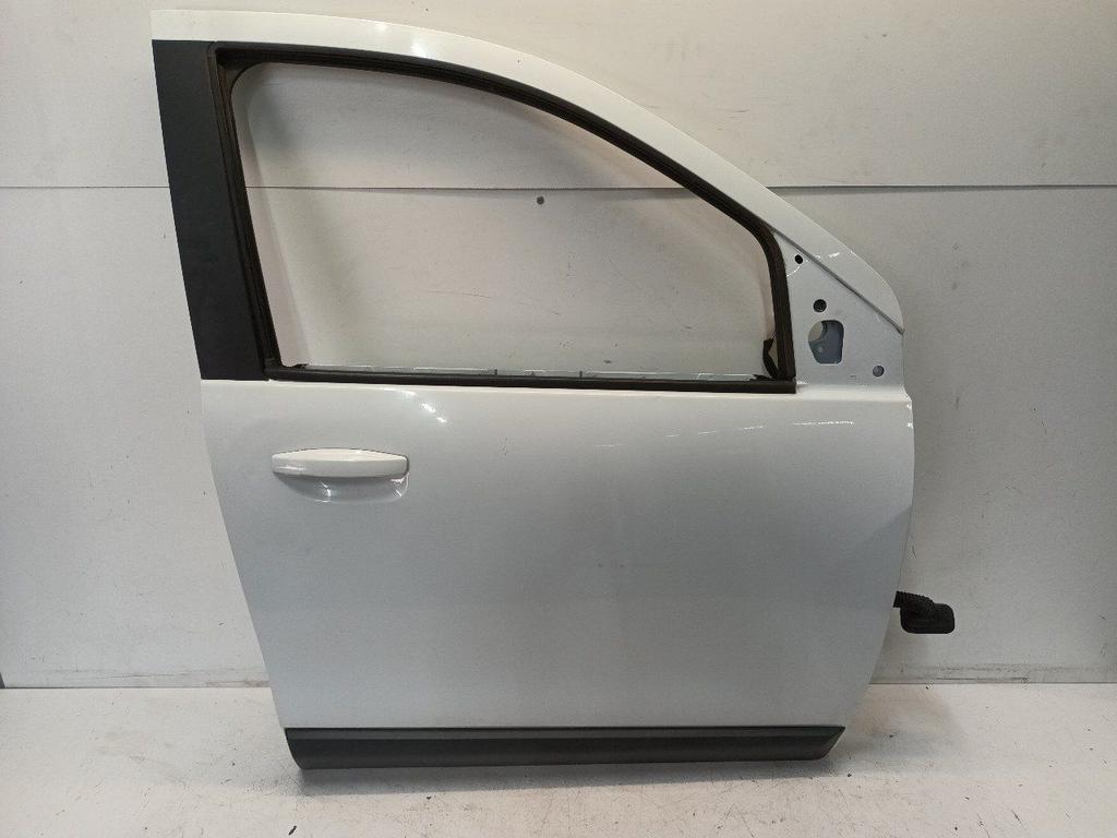 Portier rechts voor Dacia Lodgy, Dacia, Onderdelen@venauto.nl, Van der Ven Autorecycling B.V., Gebruikt