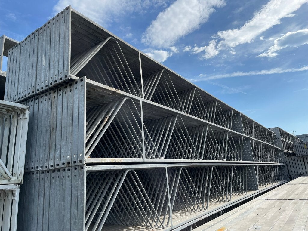 Fermes en treillis Longueur = 7 900 mm | Hauteur = 500 mm, Enlèvement, Utilisé, 50 à 100 mm, Autres types