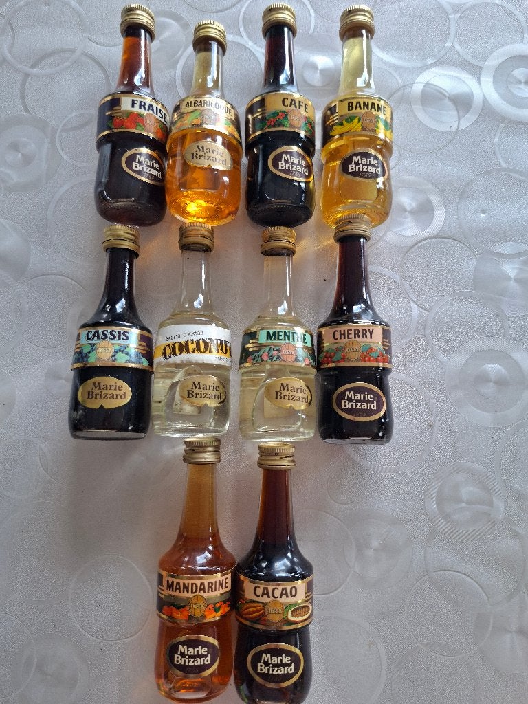 10 mignonettes Marie Brizard, Envoi